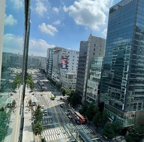 Hongdae 3 - 1min From Hongik Uni Station Exit #1 公寓 *